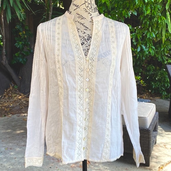 NWT💫Spell Cinder Blouse in off white size small - Picture 3 of 11